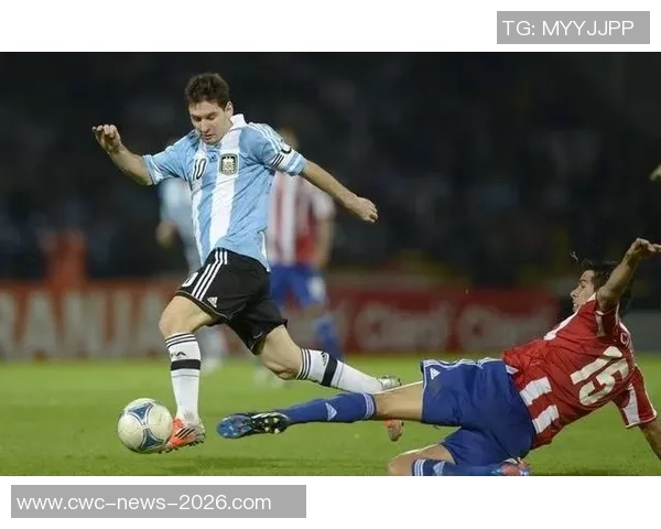 篮球与足球运动员年薪对比分析及其影响因素探讨